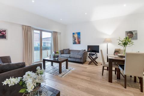 2 bedroom flat to rent, Grafton Square, London SW4