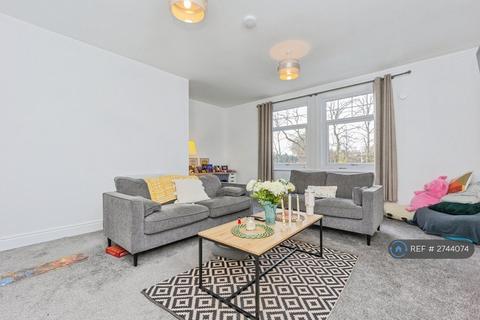 4 bedroom flat to rent, West Didsbury, Manchester, M20