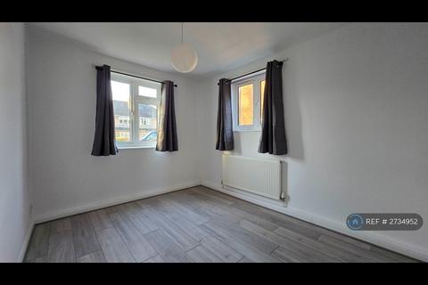 undefined, Ardrossan Gardens, Worcester Park, KT4
