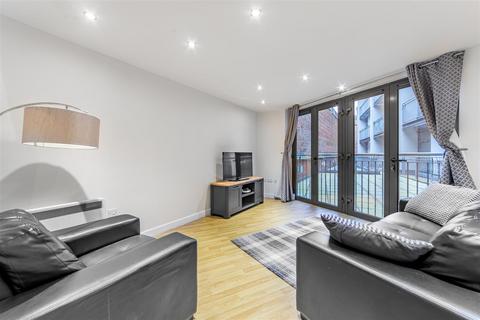 2 bedroom apartment to rent, Melbourne Street, Newcastle Upon Tyne