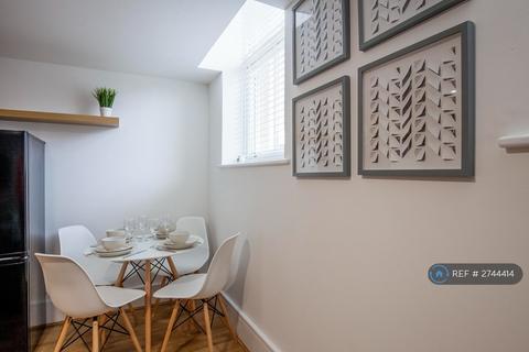 2 bedroom flat to rent, Wimbledon House, Leicester, LE1