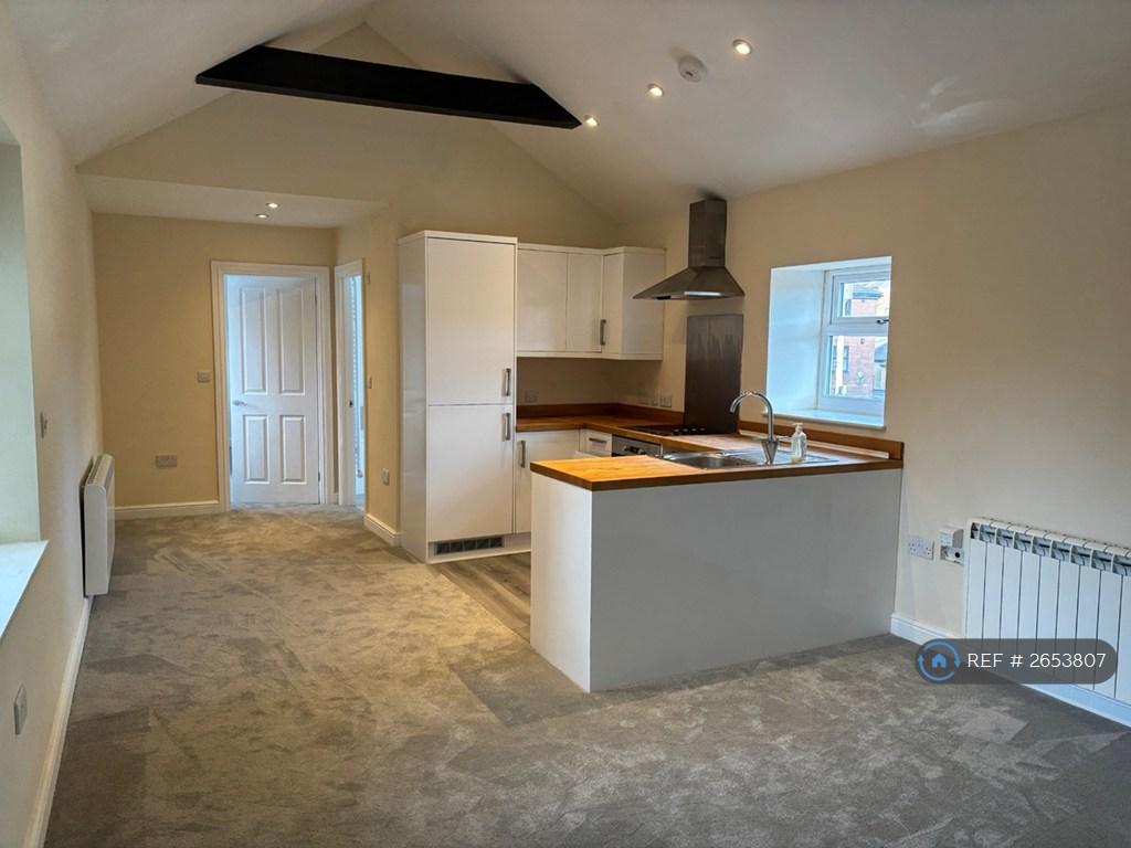 Living/Kitchen