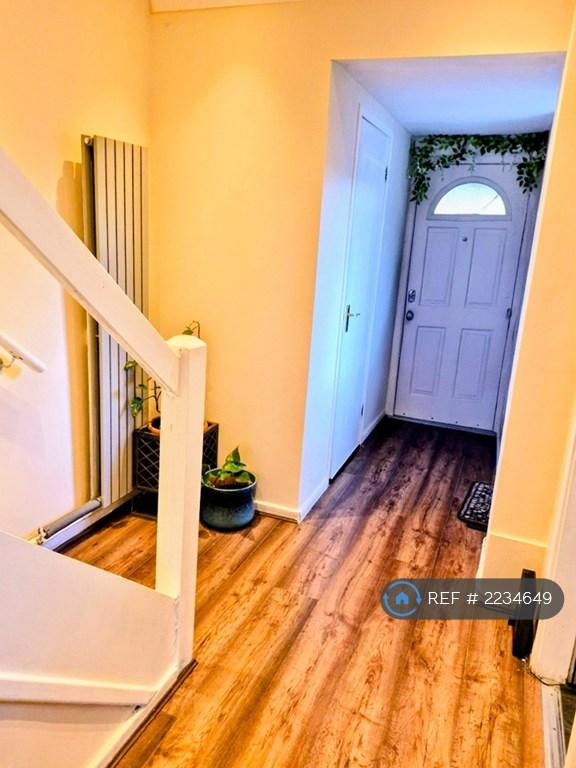 Entrance/Hallway