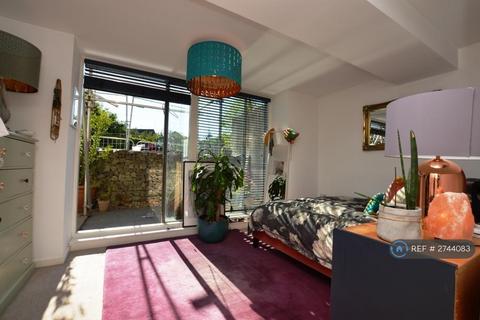 1 bedroom flat to rent, The Avenue, Leeds, LS9