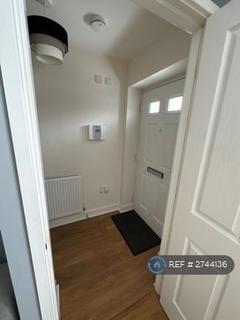 2 bedroom terraced house to rent, Wilf Brown Close, Rugby, CV21