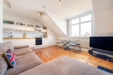 2 bedroom flat for sale, Endymion Road, SW2