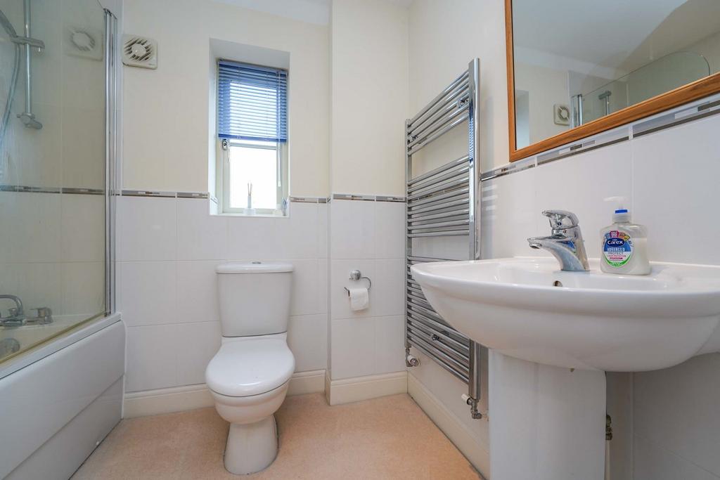 Bathroom 2
