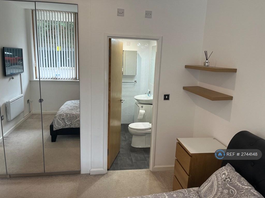 Bedroom 1 & En Suite