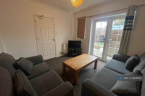 1 bedroom in a house share to rent, Twyford Avenue, Portsmouth, PO2