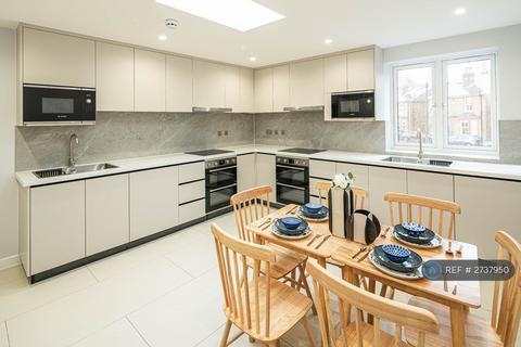 6 bedroom flat to rent, Hook Road, Epsom, KT19