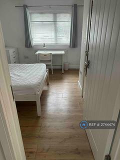 5 bedroom semi-detached house to rent, London Road, Oxford, OX3