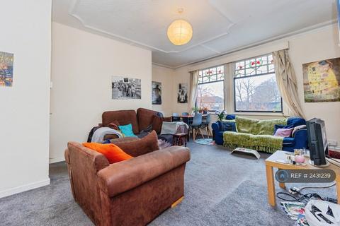 4 bedroom flat to rent, West Didsbury, Manchester, M20