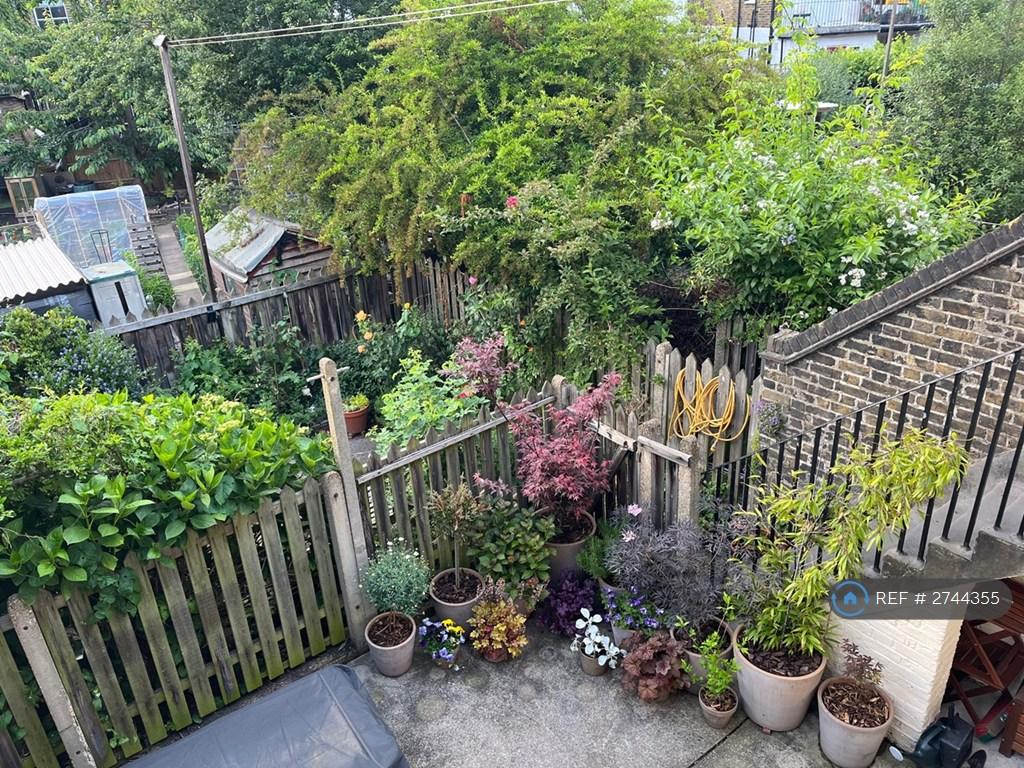 Private Garden (View Over Allotments)