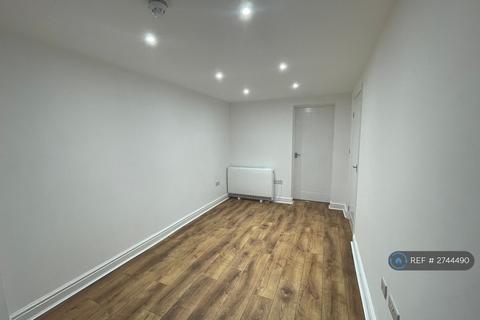 1 bedroom flat to rent, The Whitehouse, Cannock, WS11