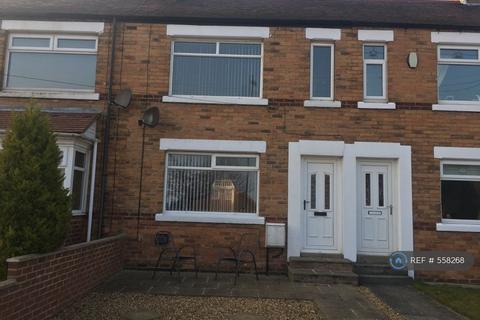 2 bedroom terraced house to rent, Jubilee Avenue, County Durham, SR7