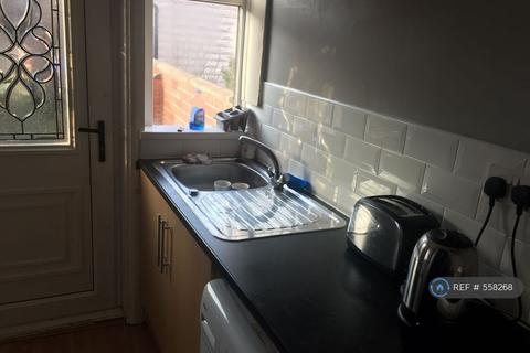 2 bedroom terraced house to rent, Jubilee Avenue, County Durham, SR7