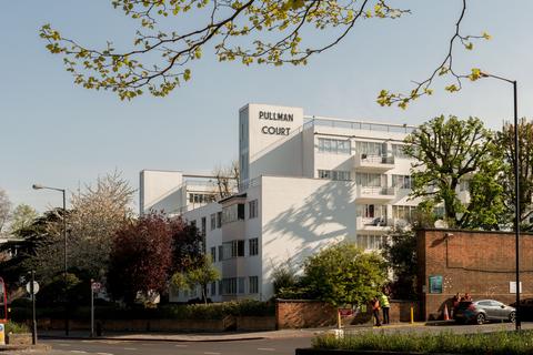 2 bedroom flat for sale, Pullman Court XV, London SW2