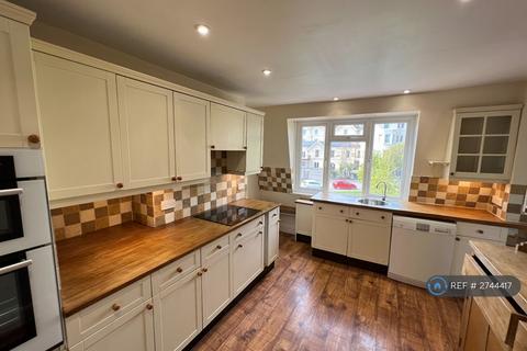 3 bedroom flat to rent, Exeter Park Mansions, Bournemouth, BH2
