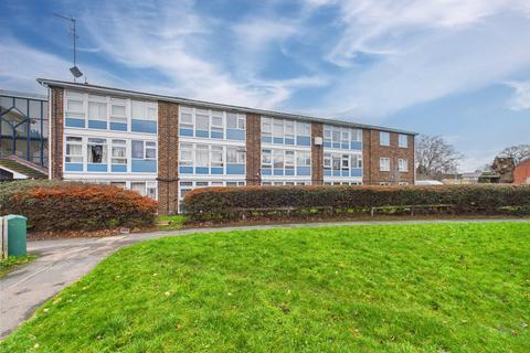 1 bedroom apartment for sale, Lancaster House, South Lynn Crescent, Bracknell, Berkshire, RG12