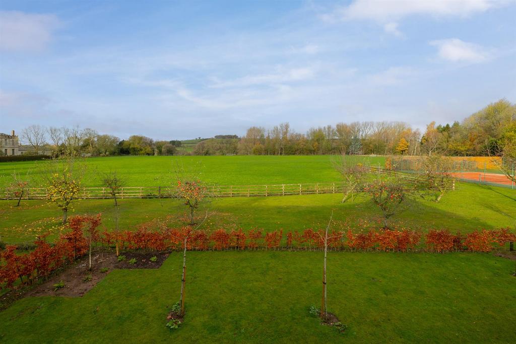 Garden &amp; Countryside Beyond