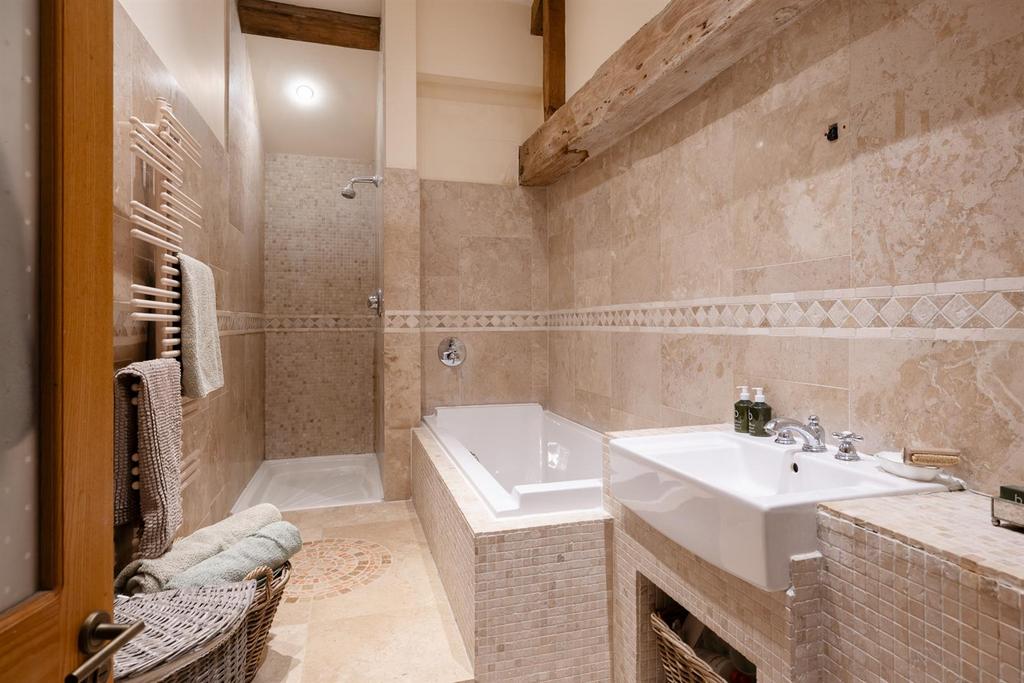 Principal Bedroom Suite