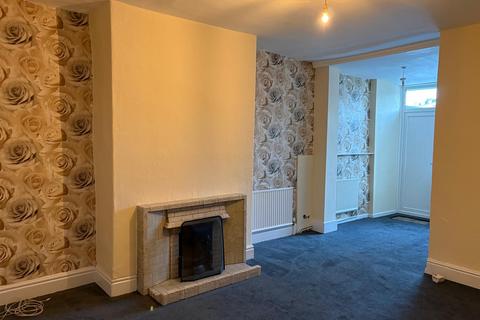 3 bedroom terraced house to rent, Skipton Road, Colne BB8