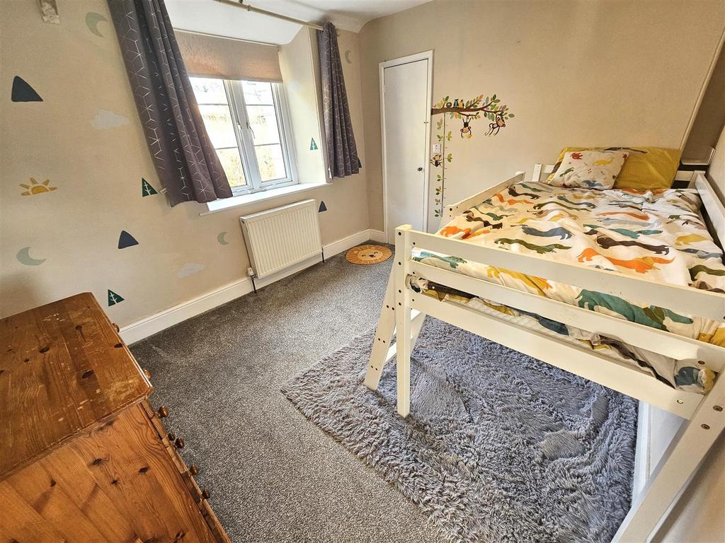 Bedroom 2.jpg