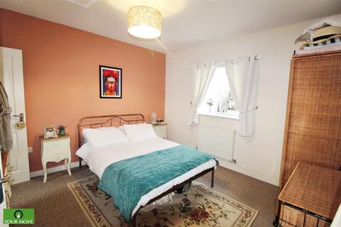2 bedroom flat to rent, Campbell Road, Folkestone CT18