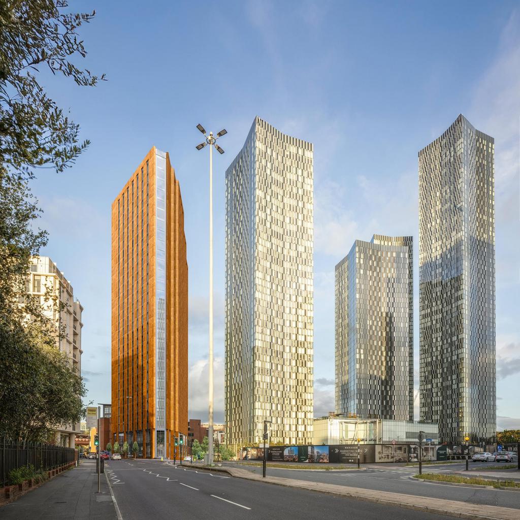 MAN EXTERNAL CAM02 01 SQUARE (1)-min.jpg