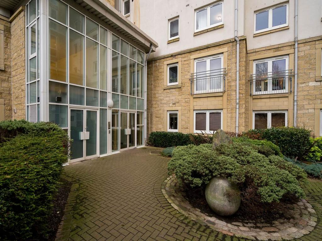 26 Comiston Grove-34-4