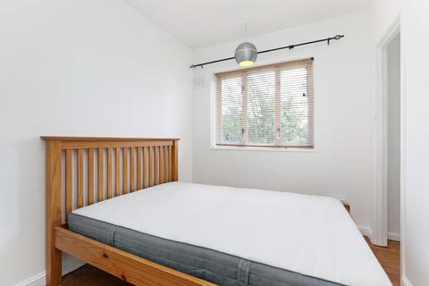 undefined, Blanchedowne, London, , SE5 8HT