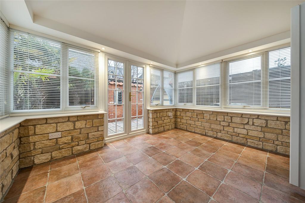 Garden Room