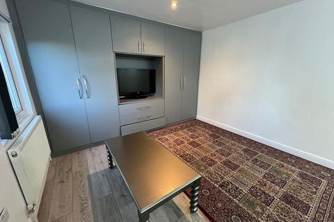 undefined, Roseville Road, HAYES UB3