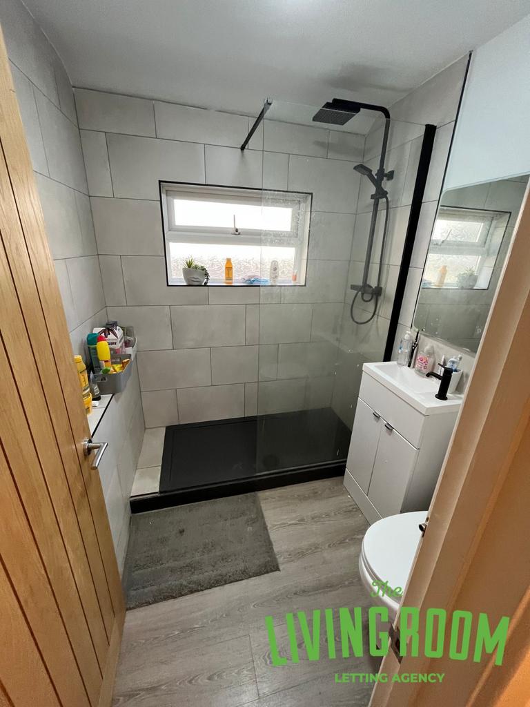 Bath 1b