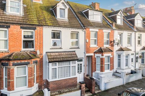4 bedroom terraced house for sale, Athelstan Road, Folkestone, CT19