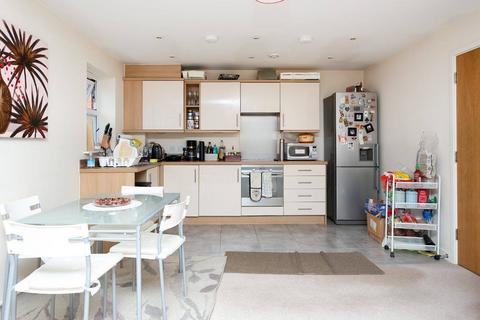 Walton Road, Bushey, WD23