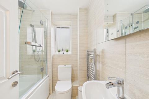 3 bedroom semi-detached house for sale, Seaton Close, Gateshead, NE10