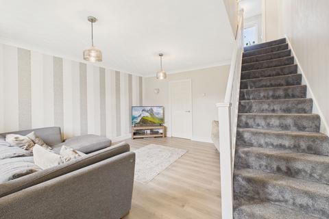 3 bedroom semi-detached house for sale, Seaton Close, Gateshead, NE10