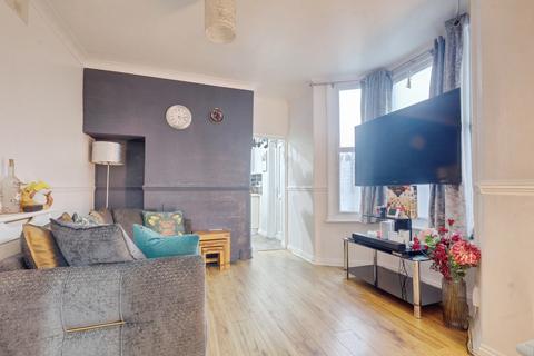 1 bedroom apartment for sale, Park Street, Westcliff-on-sea, SS0
