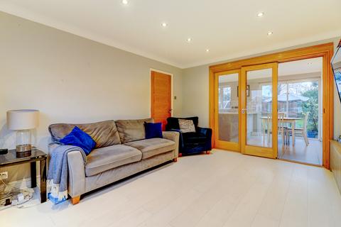 4 bedroom semi-detached house for sale, Downs Park, Buckinghamshire HP13