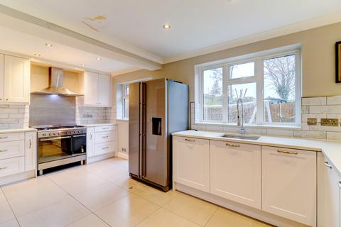 4 bedroom semi-detached house for sale, Downs Park, Buckinghamshire HP13