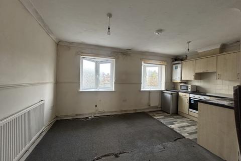 undefined, Flat 3, 55 Oxford Road, Clacton-On-Sea, Essex CO15 3TD