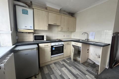 undefined, Flat 3, 55 Oxford Road, Clacton-On-Sea, Essex CO15 3TD