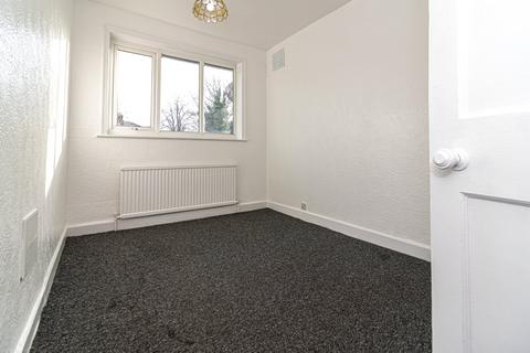 3 bedroom semi-detached house to rent, Borland Avenue, Greater Manchester M40