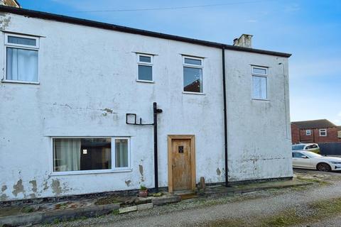 3 bedroom semi-detached house for sale, Eden Avenue, West Yorkshire WF5