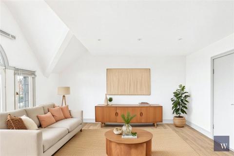 3 bedroom apartment to rent, Drewstead Road, London, SW16