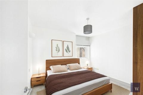 3 bedroom apartment to rent, Drewstead Road, London, SW16