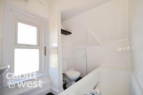 1 bedroom flat to rent, Shaftesbury Road Southsea PO5