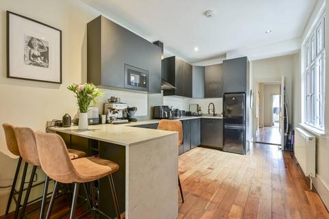2 bedroom flat for sale, West Hill, Putney, London, SW15