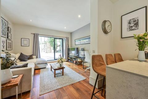 West Hill, Putney, London, SW15